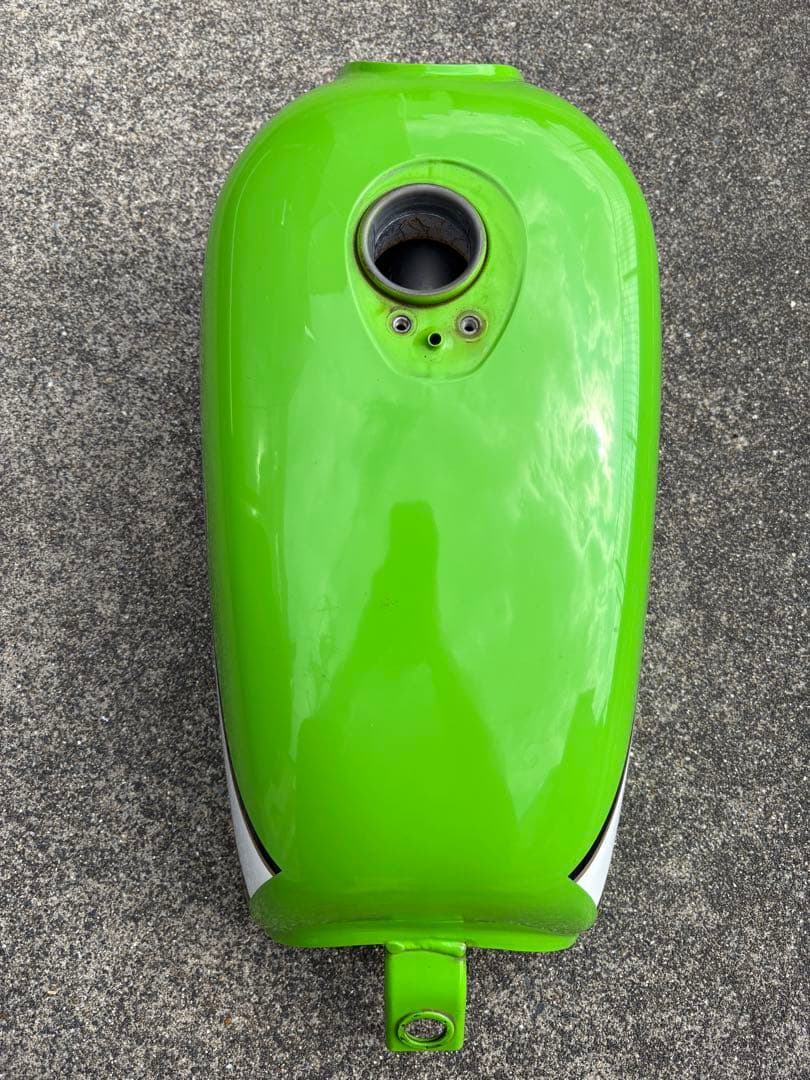 Kawasaki 250tr タンク