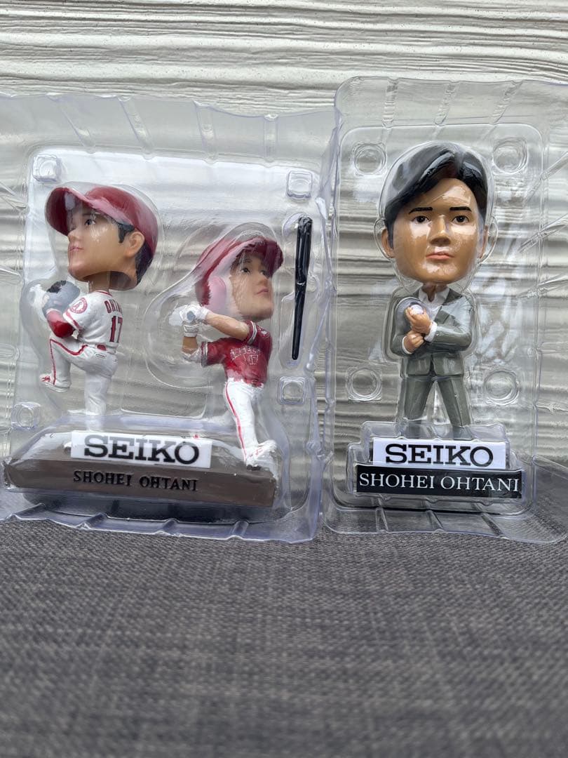 大谷翔平　SEIKOアストロン　ボブルヘッド　2個セット