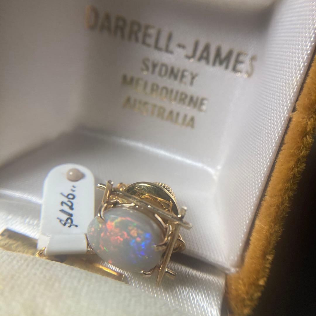 (=^▽^)σ現地でk18(18金)の金具で製作したオパールタイピン