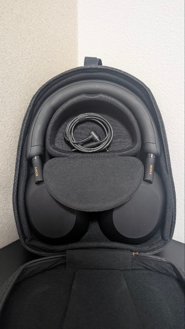 SONY WH-1000XM5 中古