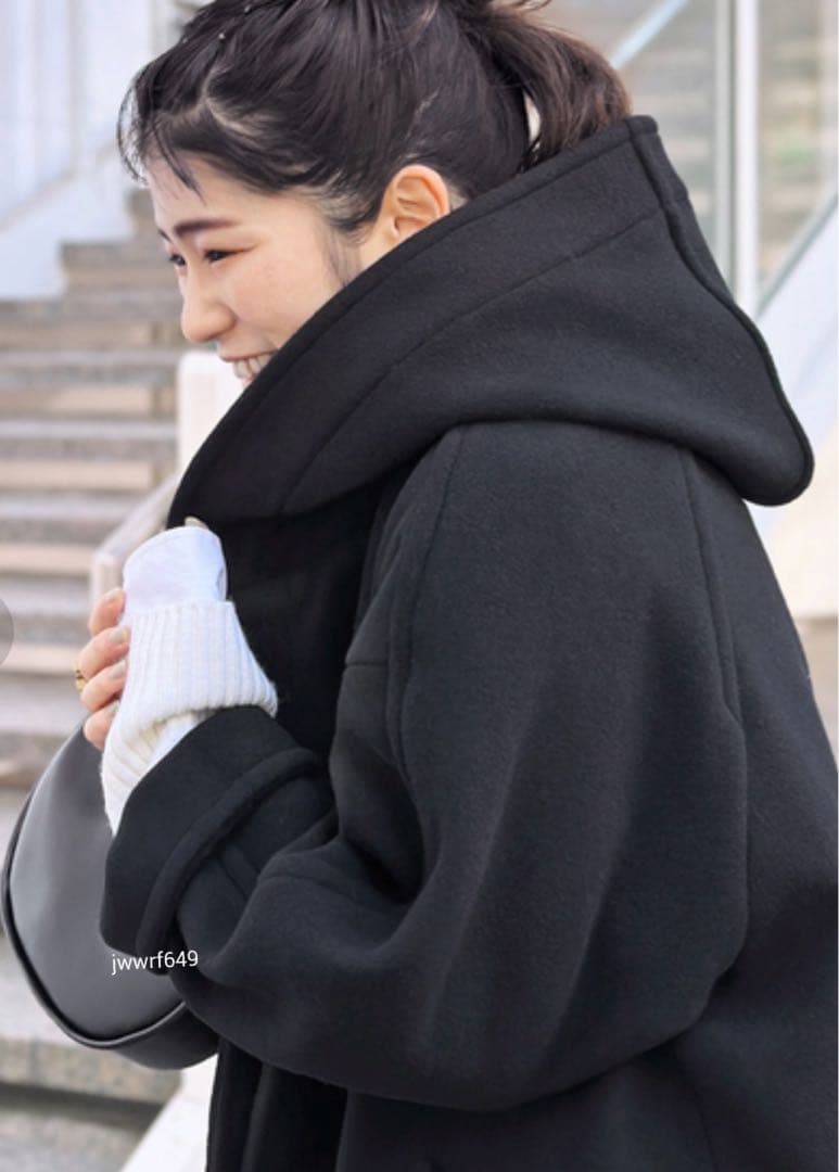 クリーニング済AP STUDIOライトモッサオーバーフーディコート定価6万