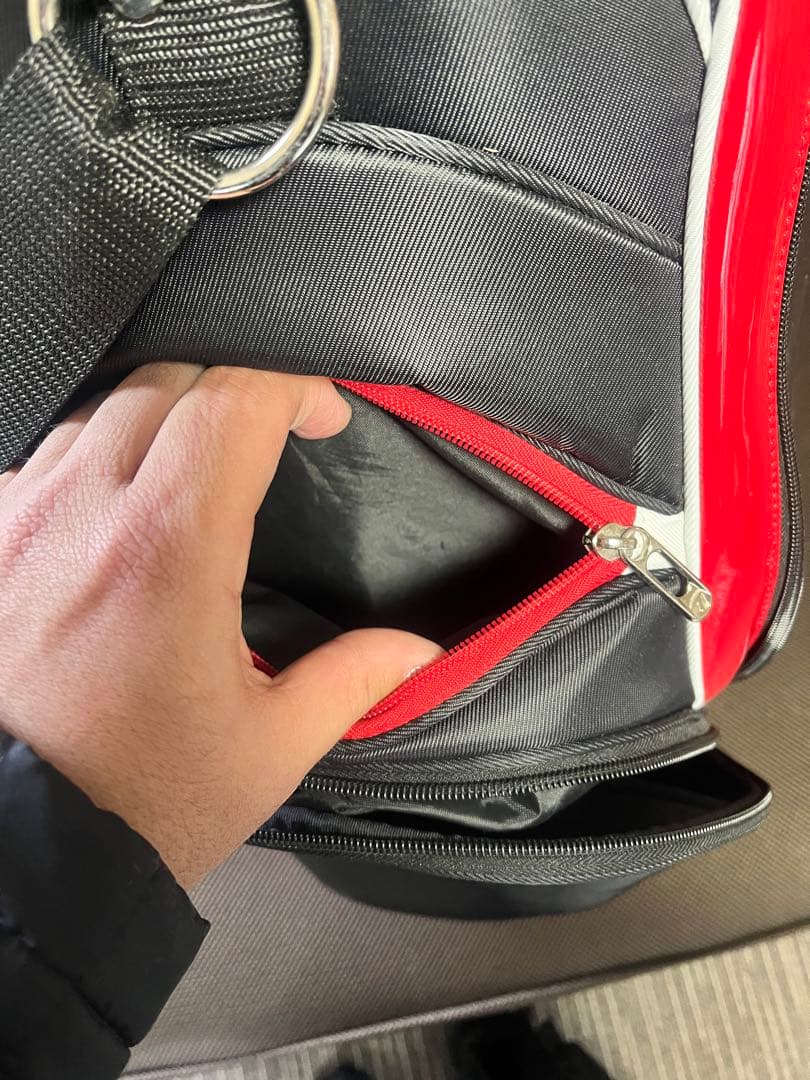 TaylorMade 9型キャディバッグ