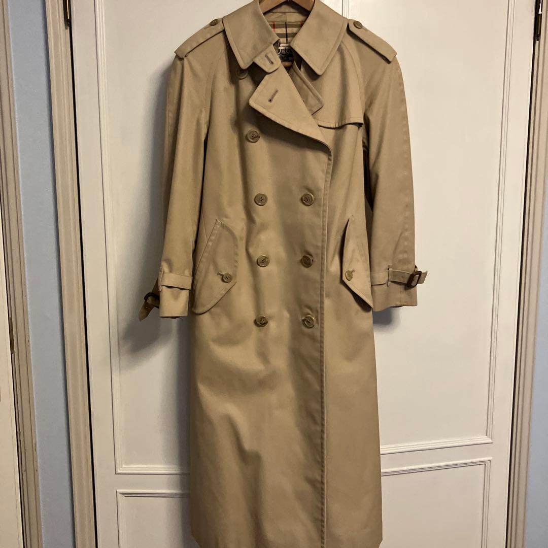 バーバリー　レディースベージュ トレンチコート ダブルブレスト　Mサイズ