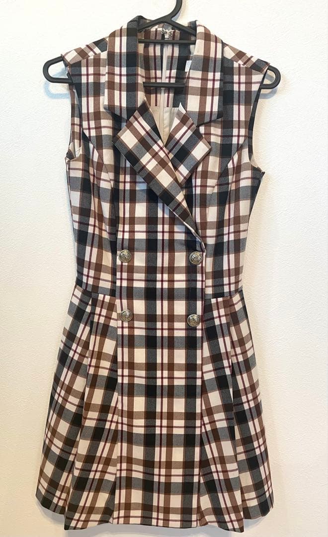 【an/アン】ノースリーブ チェック柄 ボタン プリーツ 襟付きフレアミニドレス