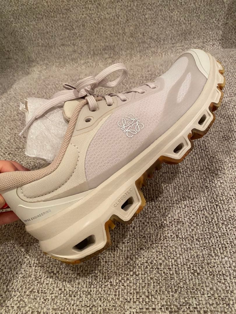 LOEWE ×On★クラウドベンチャー 2.0★シューズ