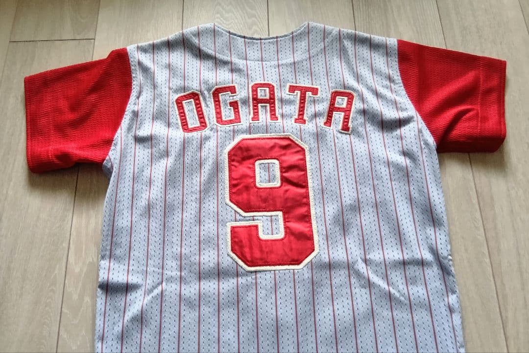 【当時物】広島　東洋　カープ　緒方　ビジター　ユニフォーム　デサント　S