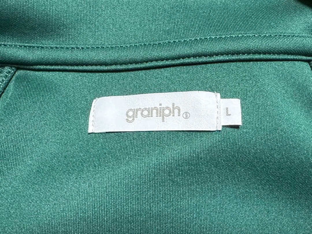 ジョジョ グラニフ キッス トラックジャケット