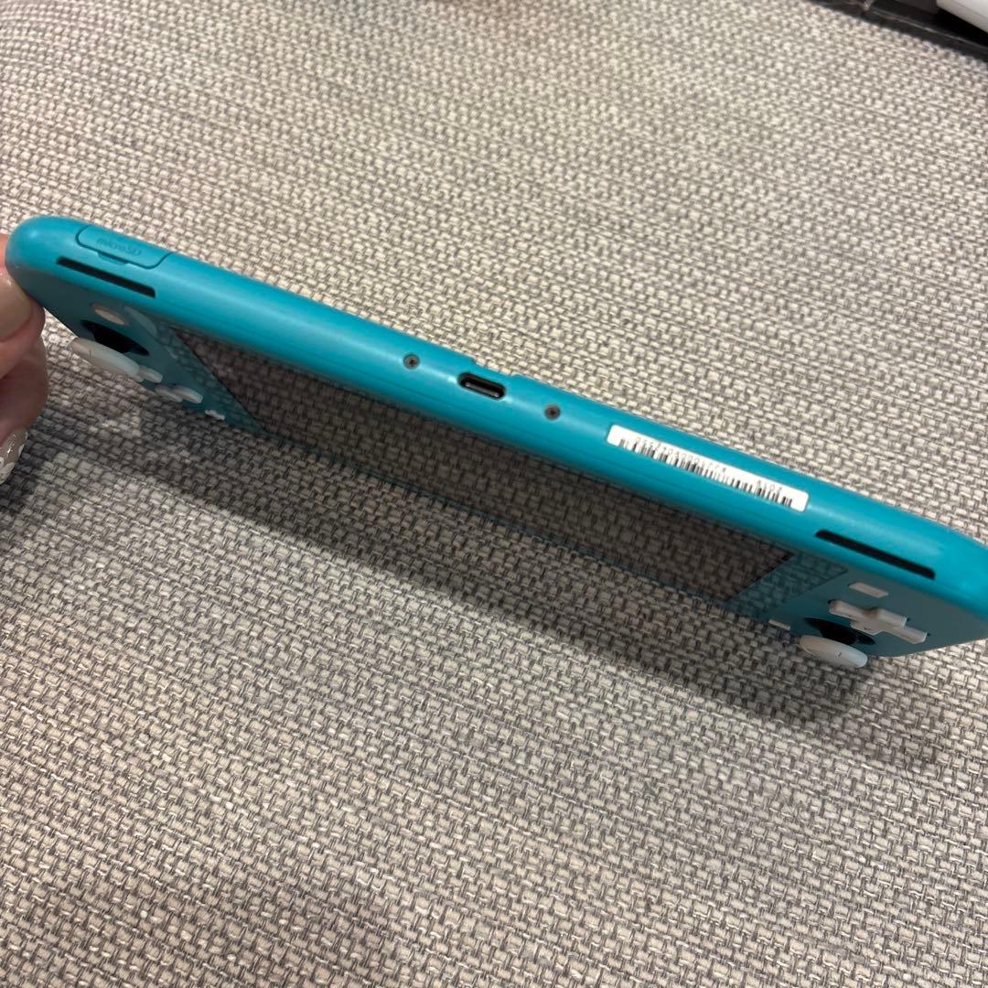 Switchライト　青　本体のみ