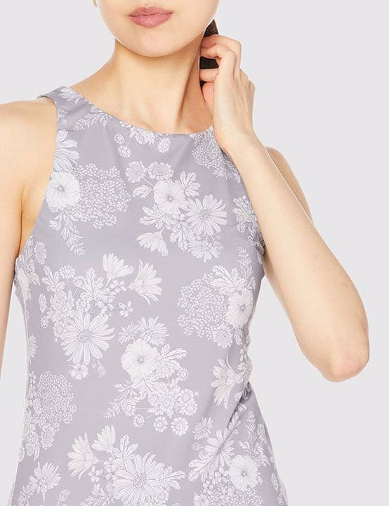 Chacott チャコット　シックフローラルトップ　ヨガ