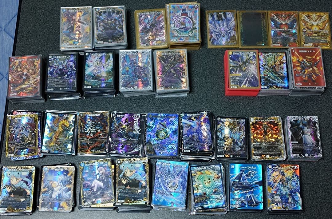 2*送様 デュエルマスターズ　引退品まとめ売り　デッキ10個&金トレジャーなどカ