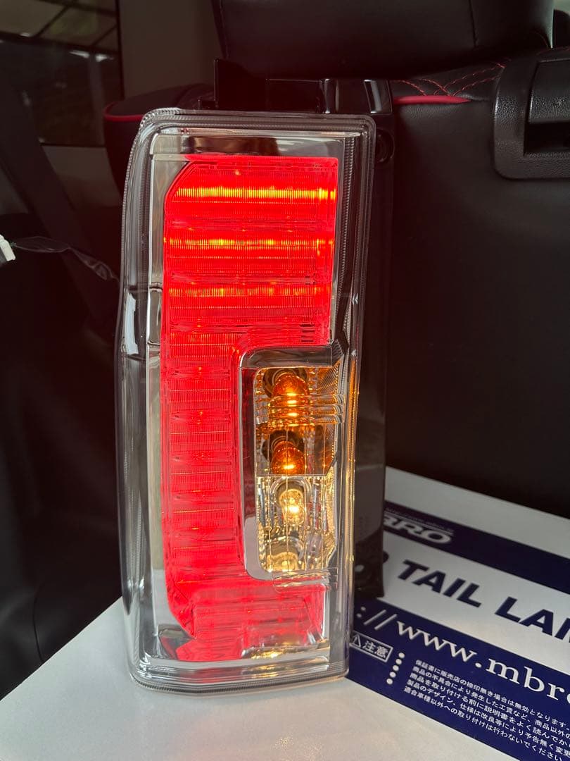 LA600S 前期 タントカスタム 純正テール 左右セット