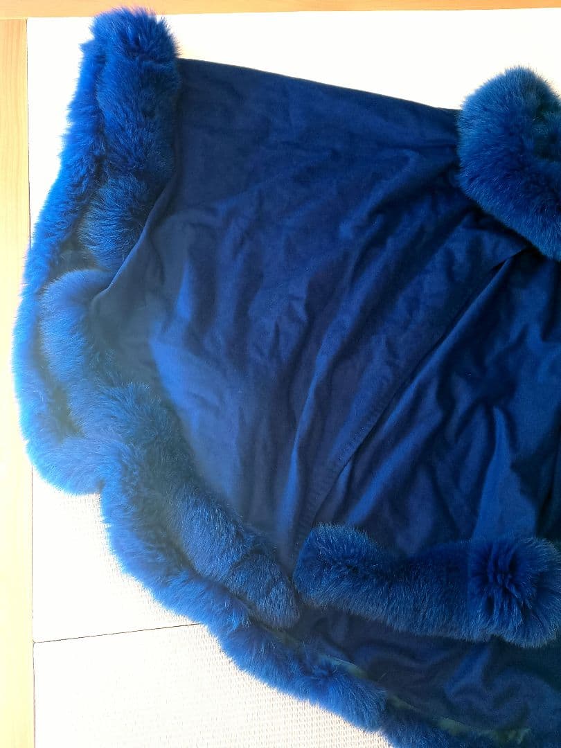 カシミヤ100%とフォックス毛皮のマント 三陽商会