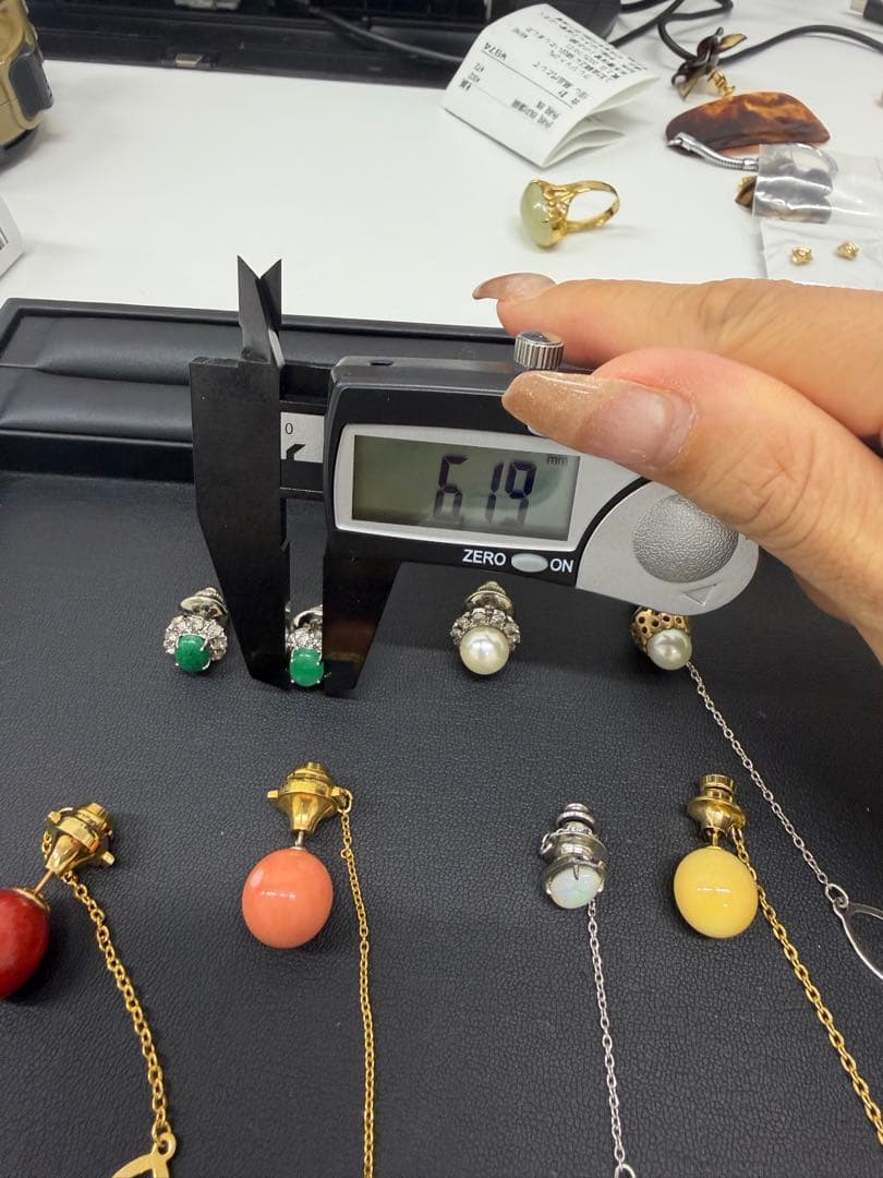 m*i様 ヴィンテージ ピンブローチ 8点セット