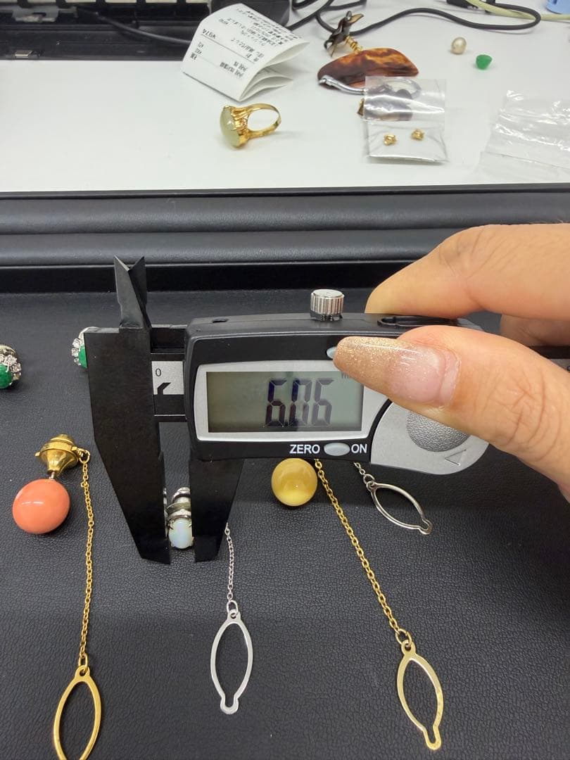 m*i様 ヴィンテージ ピンブローチ 8点セット