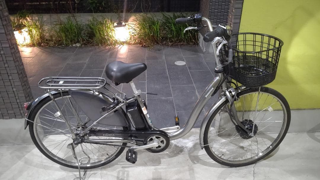 2022年式　フロンティア・デラックス　ブリヂストン　26型