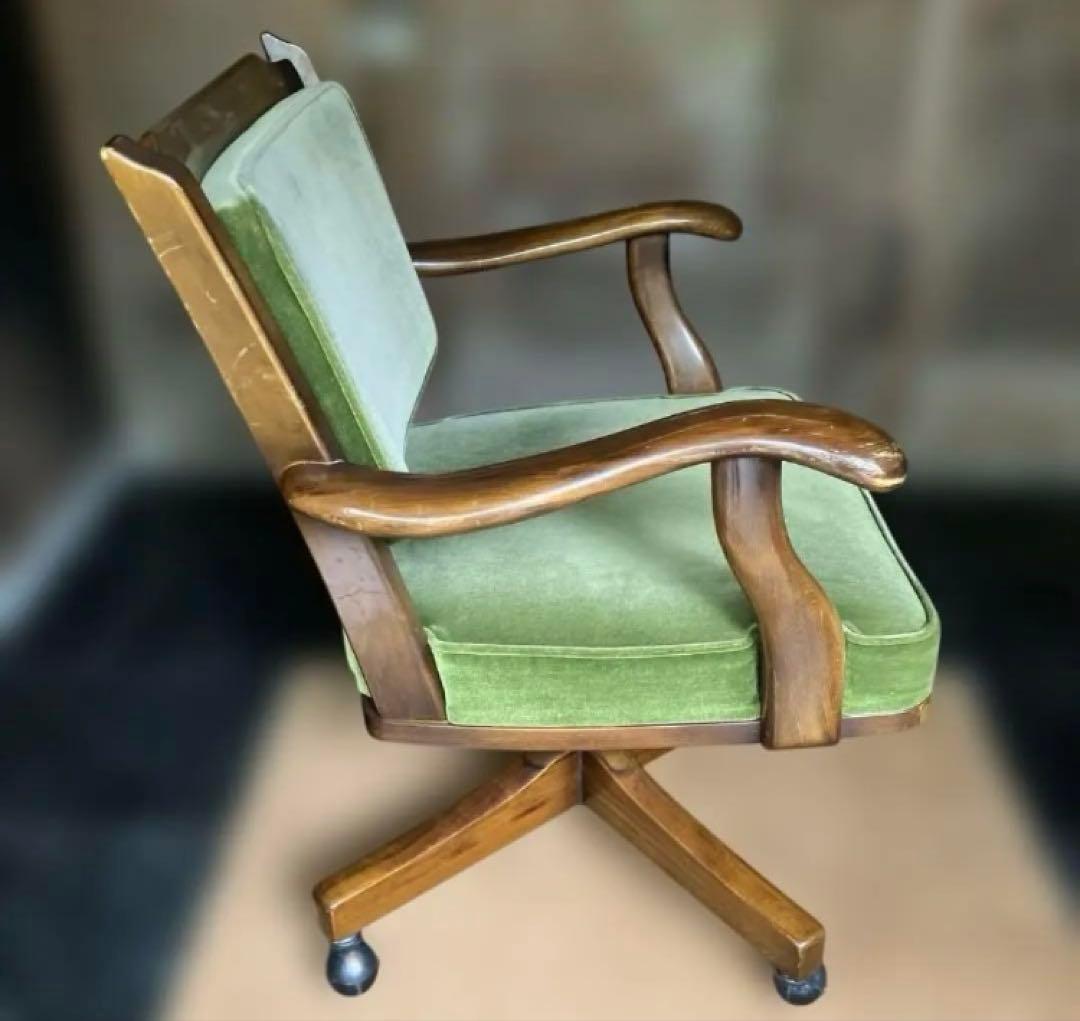 カリモク　コロニアル　デスクチェア　アームチェア 回転椅子