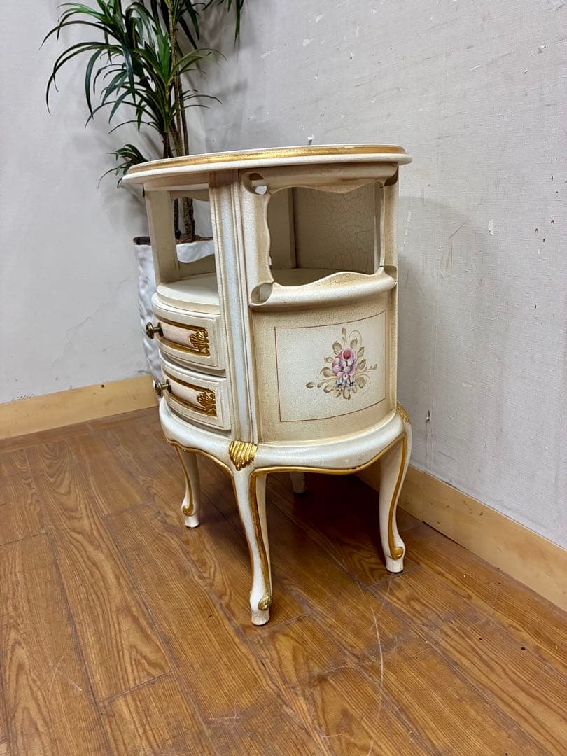 管386☆イタリア製☆ロココ調☆姫系☆ヒビ加工☆サイドテーブル☆コンソール