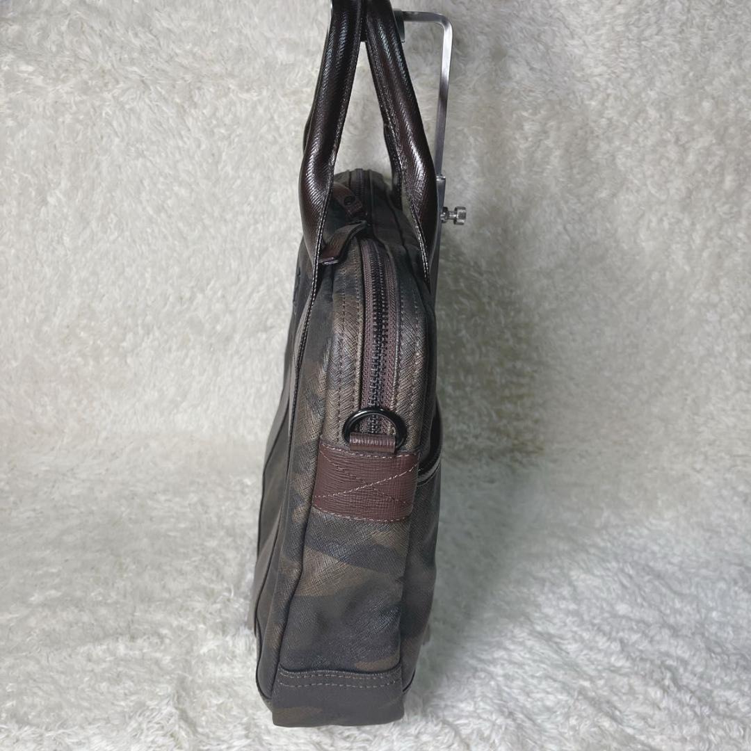 Vivienne ヴィヴィアンウエストウッド　バッグ　カモフラ　ベルトなし