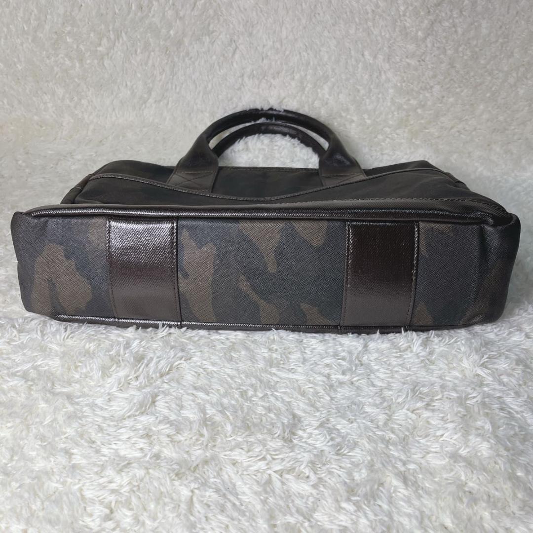 Vivienne ヴィヴィアンウエストウッド　バッグ　カモフラ　ベルトなし