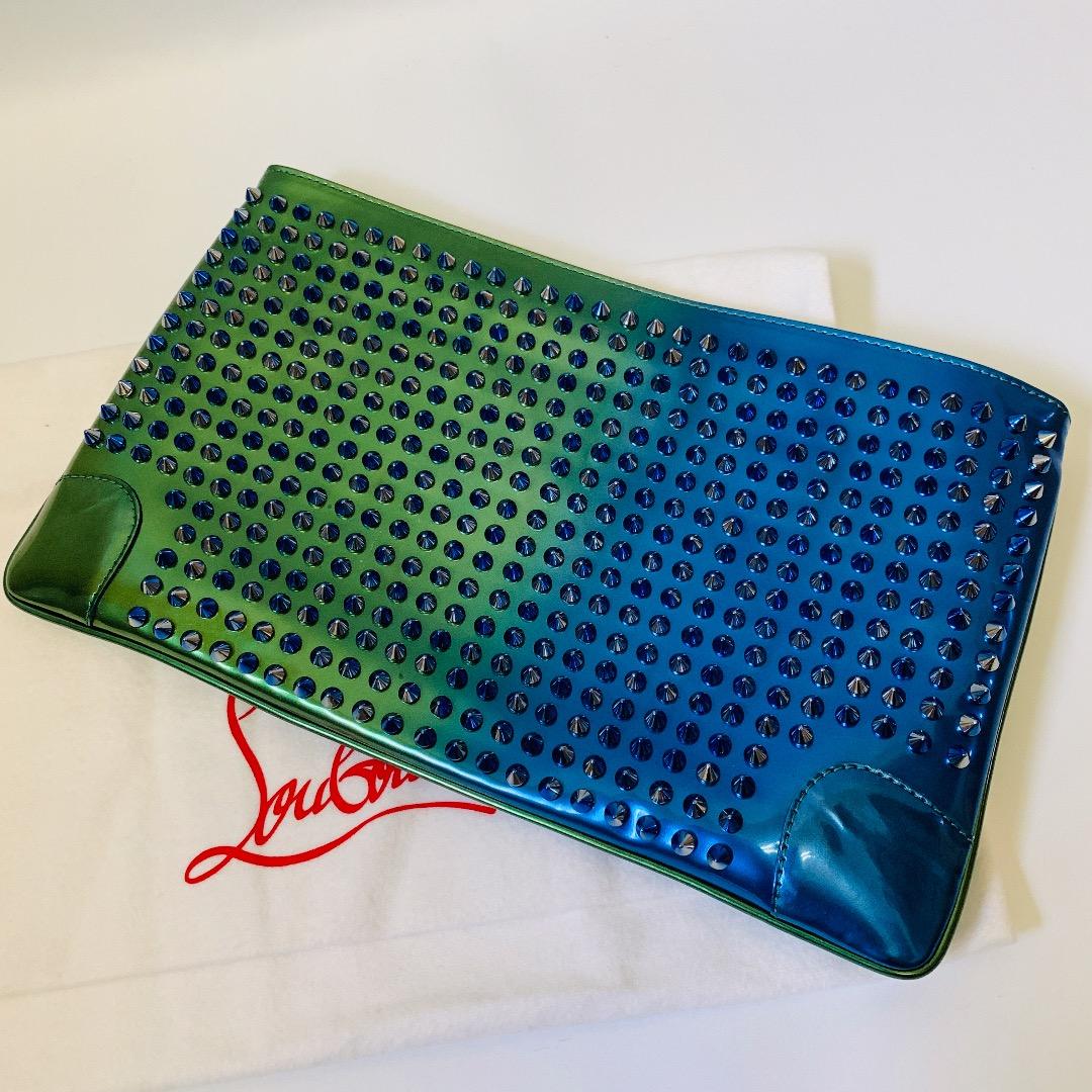 【専用】美品　クリスチャン・ルブタンルビポッシュクラッチバッグ