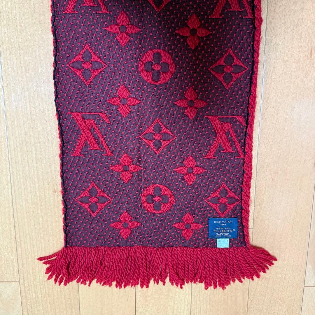 LOUIS VUITTON ルイヴィトン マフラー 赤 ロゴ