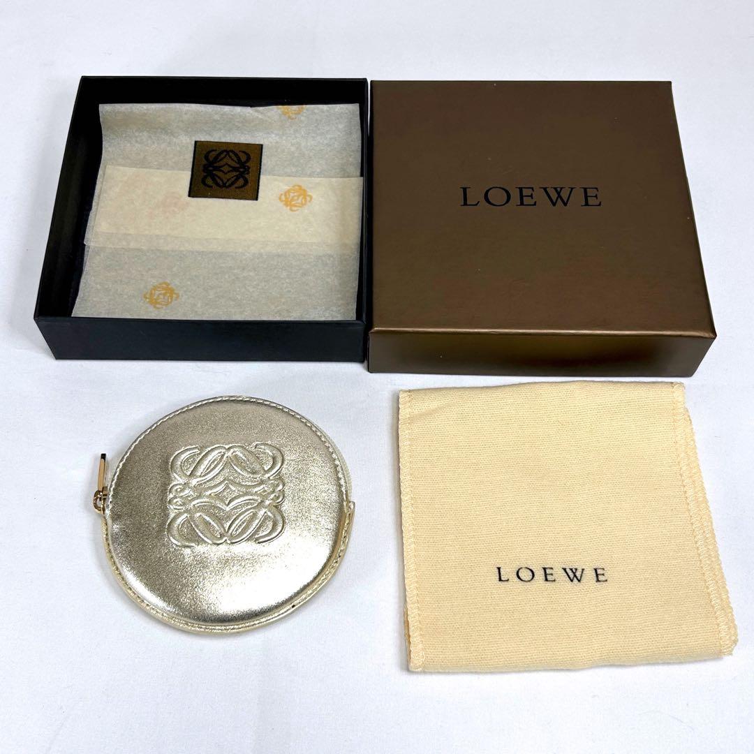 ロエベ LOEWE 丸型　ジッピーケース　アナグラムロゴ