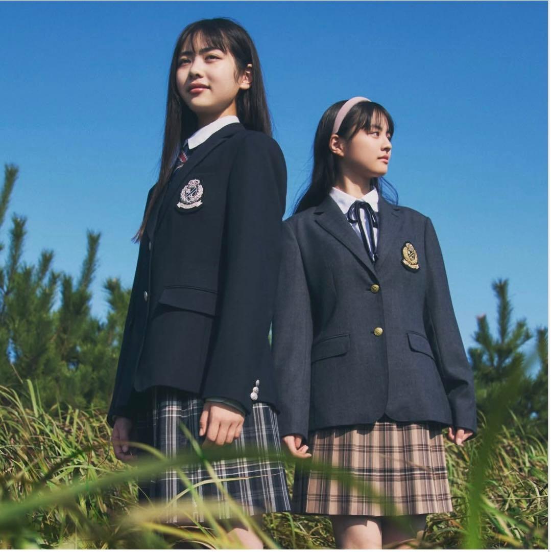 現行 美品 高級ライン EASTBOY ヴィーナス 紺ブレ 金ボタン エンブレム