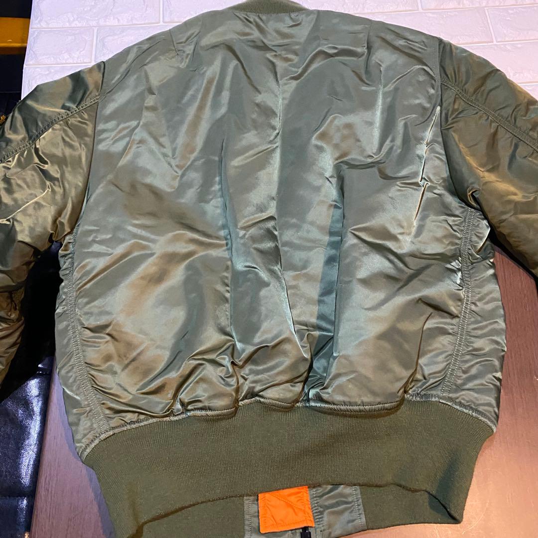 うえALPHA INDUSTRIES MA-1 フライトジャケット