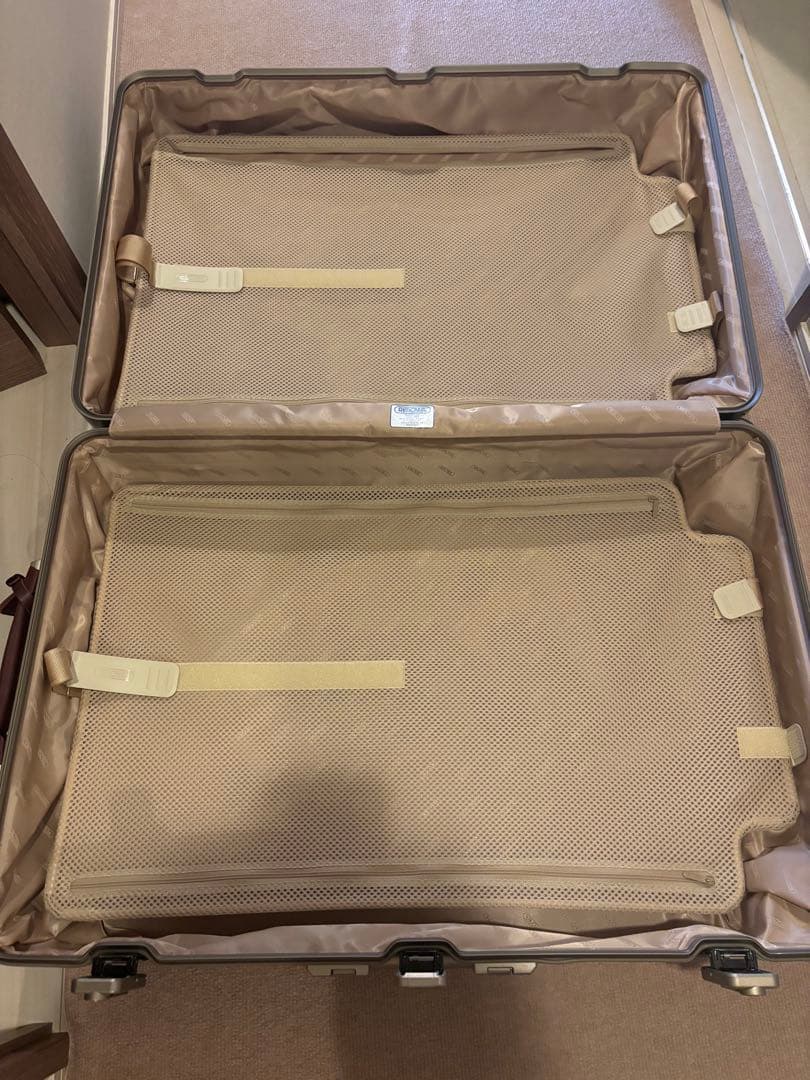 【タイショウ】RIMOWA Limbo Carmona Red 98L