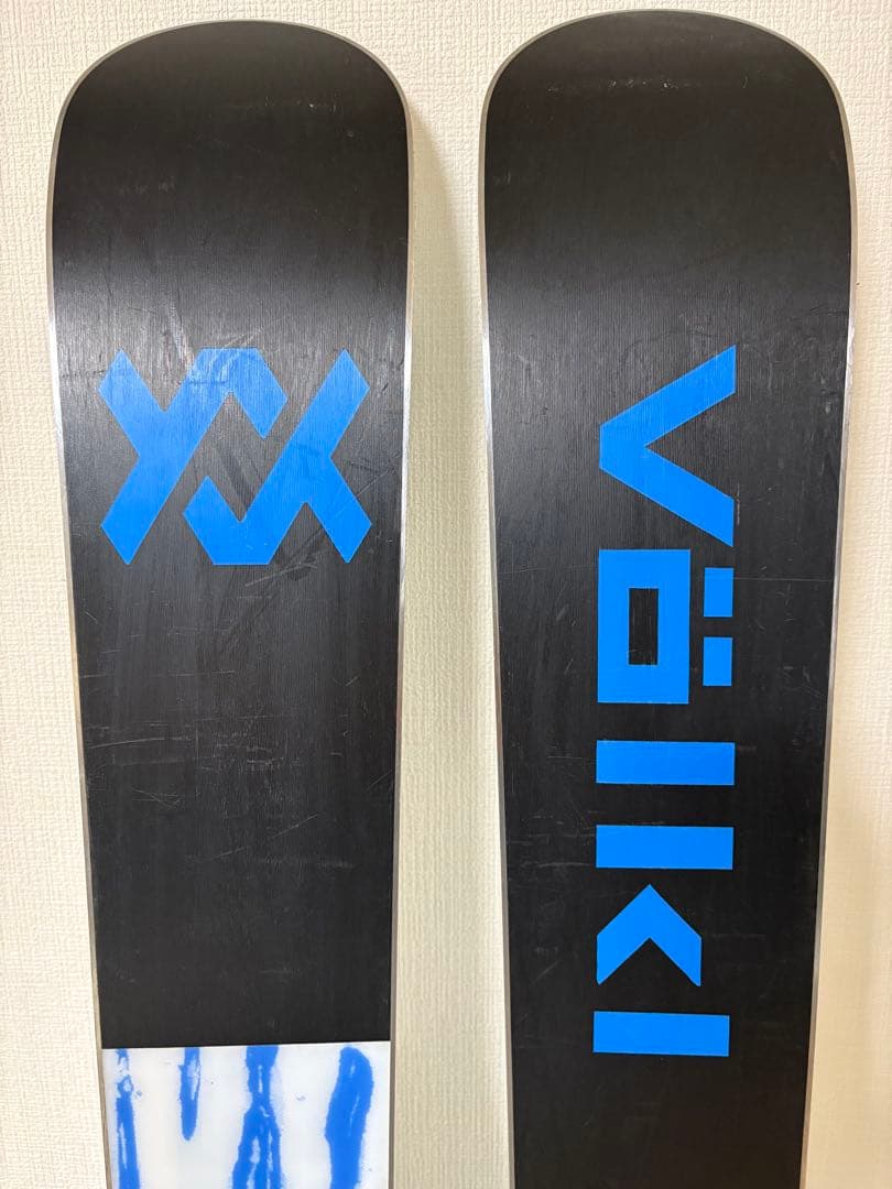 【値下げ】フォルクル VOLKL REVOLT95 スキーセット スクワイア11