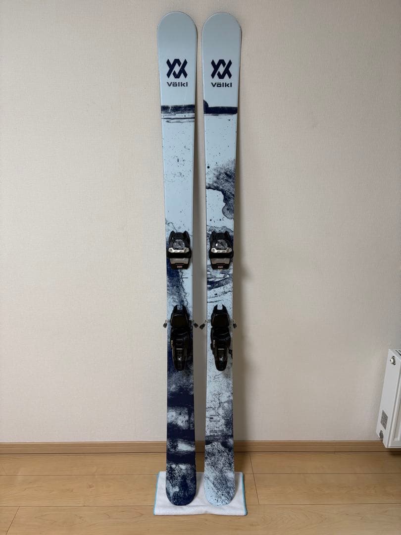 【値下げ】フォルクル VOLKL REVOLT95 スキーセット スクワイア11