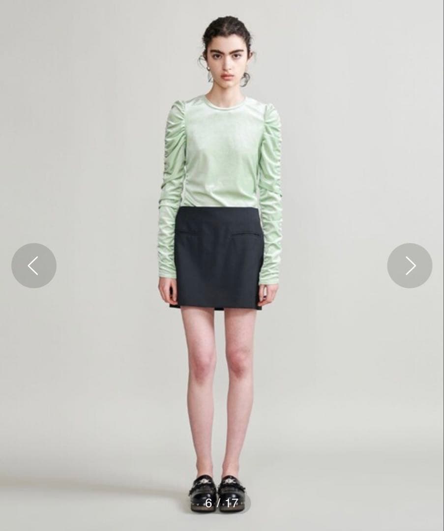 ＜H＞ベロア シャーリングスリーブカットソー