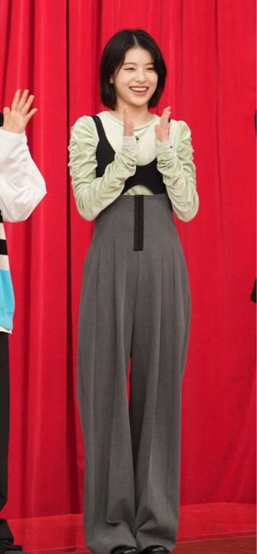 ＜H＞ベロア シャーリングスリーブカットソー