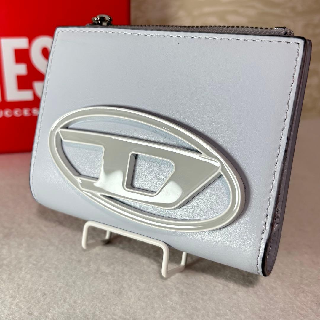 未使用品　DIESEL ディーゼル　 二つ折り財布 ホワイト