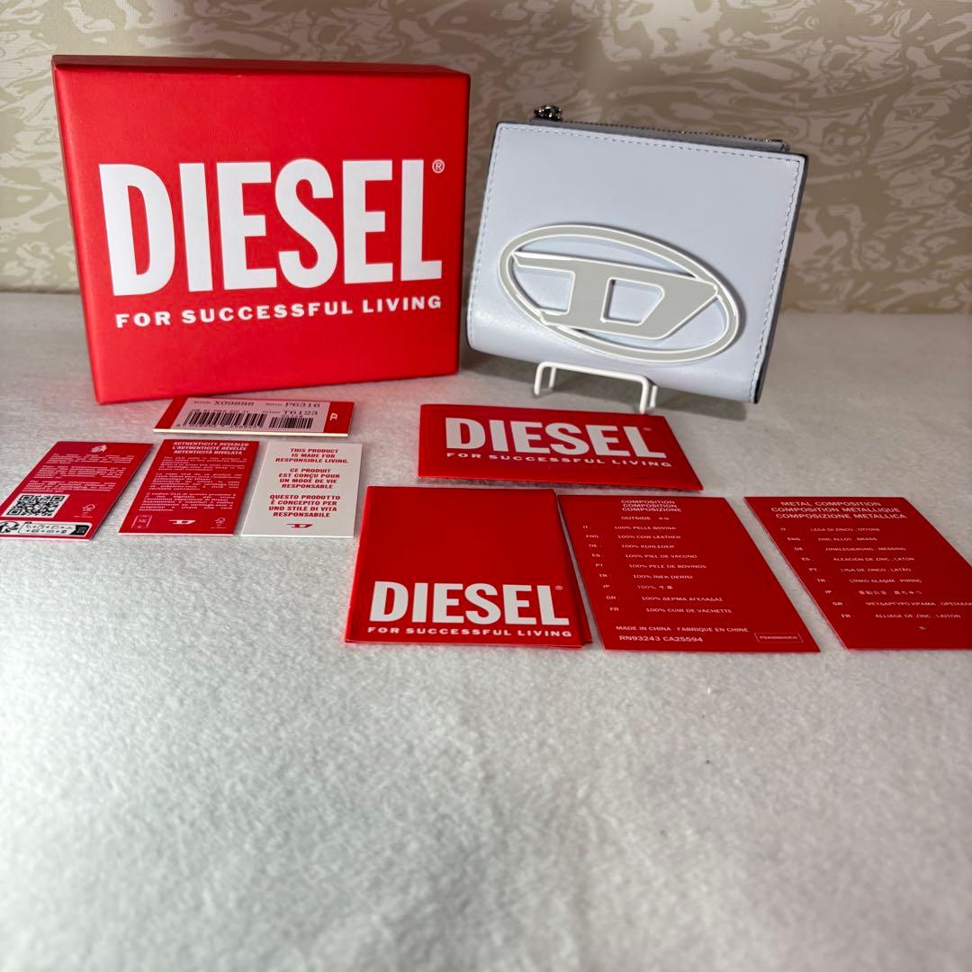 未使用品　DIESEL ディーゼル　 二つ折り財布 ホワイト