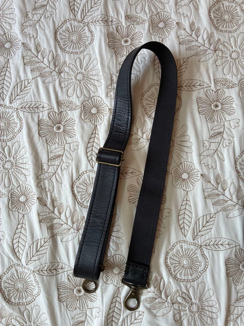 ebagos エバゴス　牛ソフト　ソフトショルダー　ブラック