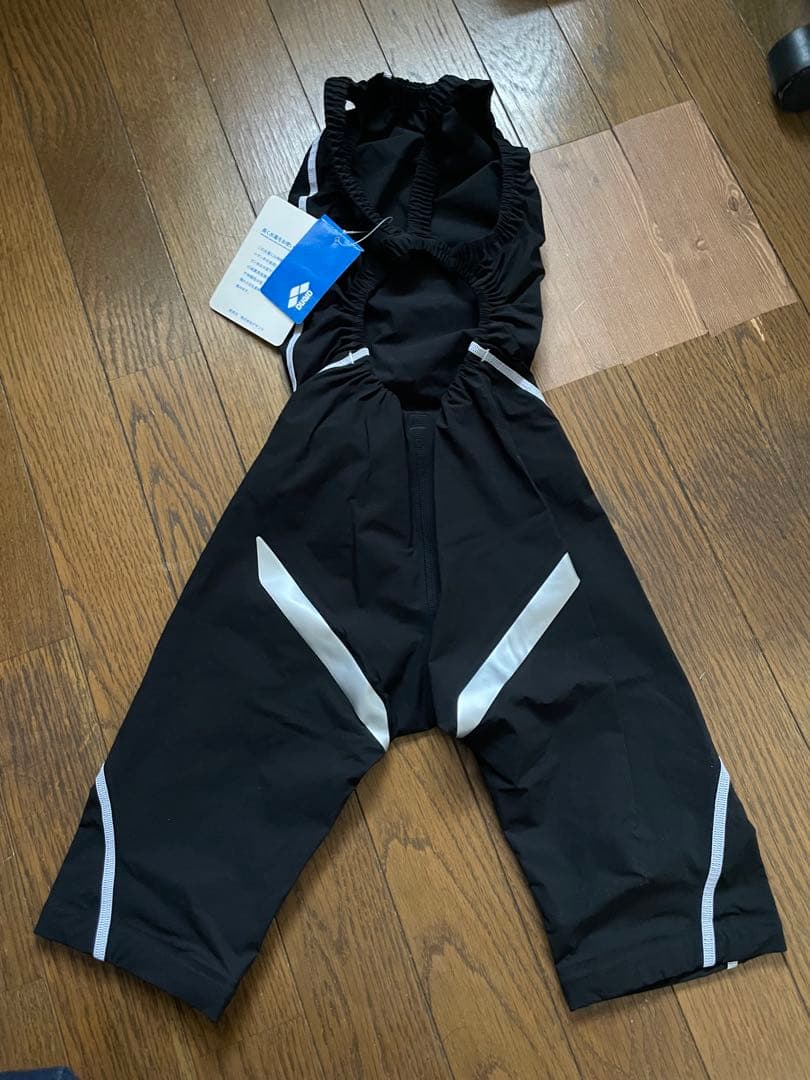 最終値下げ！美品　arena 競泳用水着Lサイズ