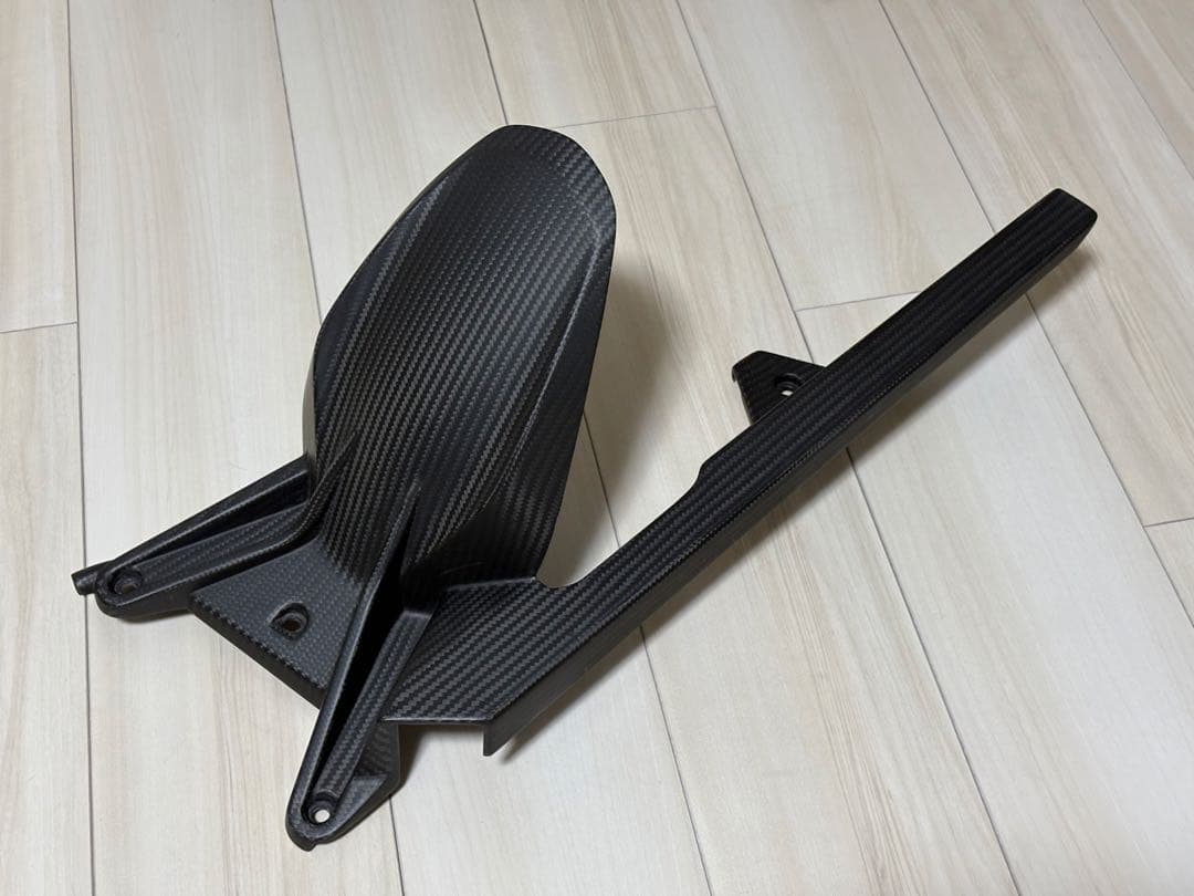 美品 KTM 1290 super Duke R チェーンガード リアフェンダー