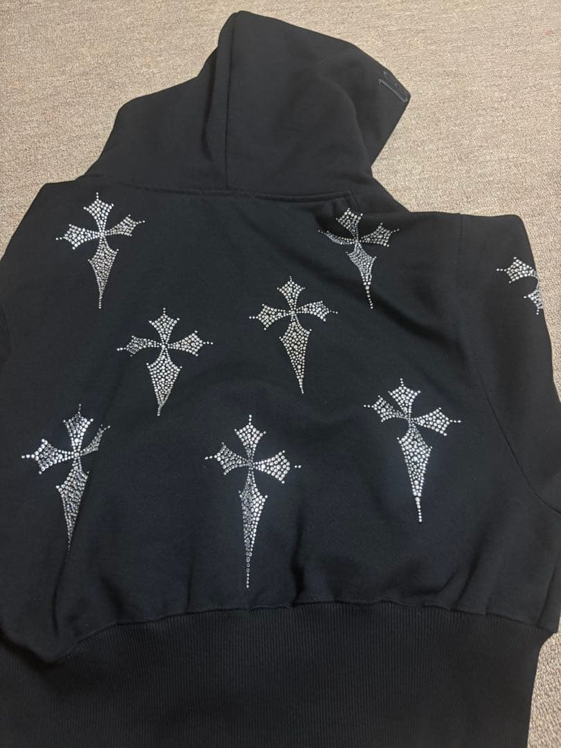 REFLEM クロスラインストーン ZIPパーカー