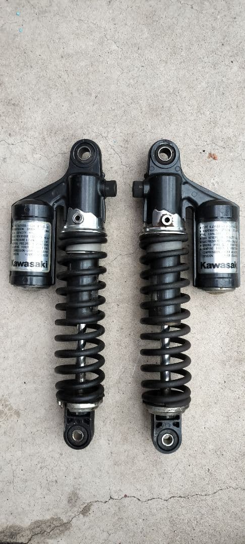 Kawasaki ゼファー400 サスペンション 中古