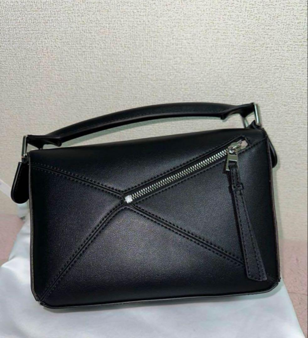 Loewe パズルバッグ　ミディアム