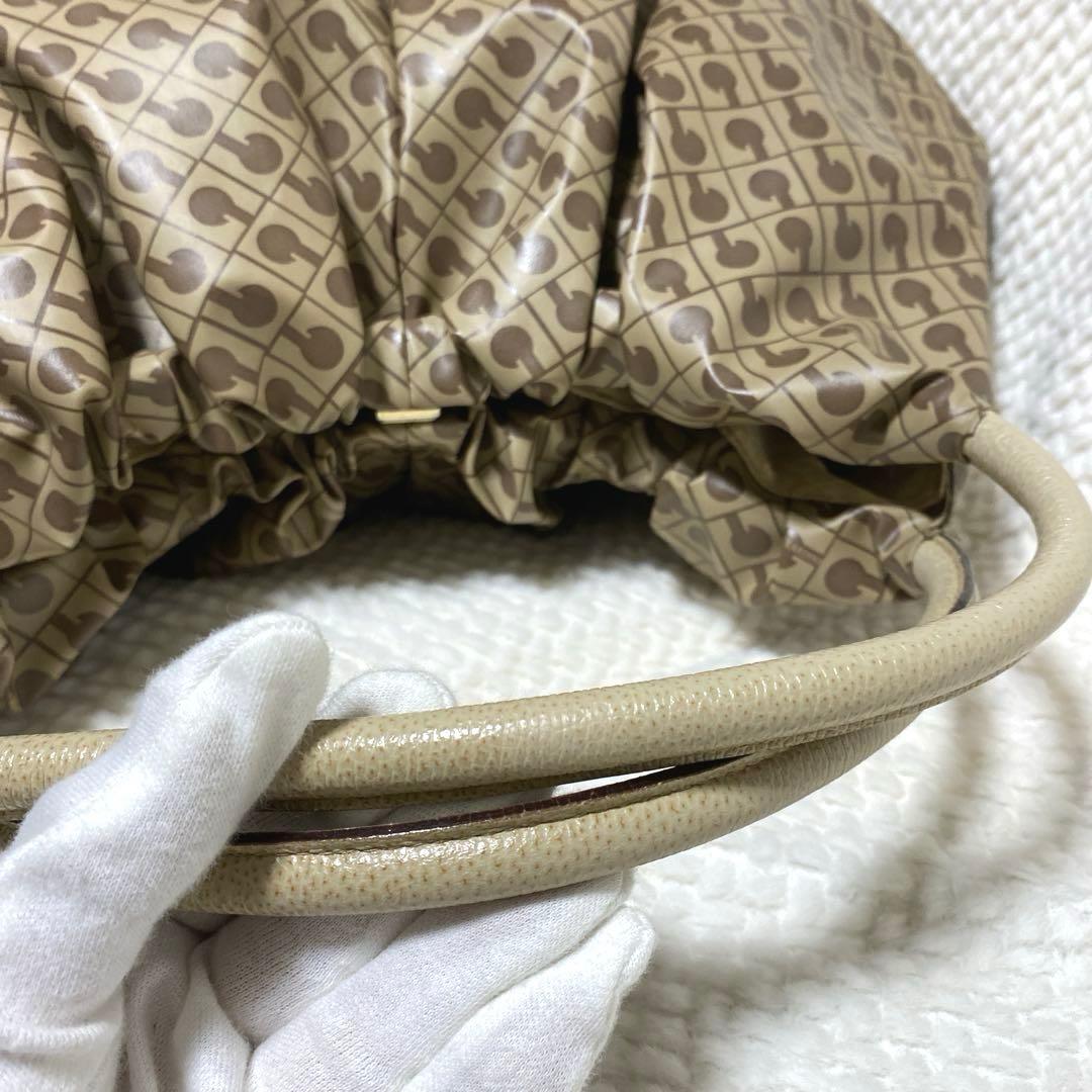 みこちゃん様 ゲラルディーニ ソフティ トートバッグ 肩掛け可能 A4可