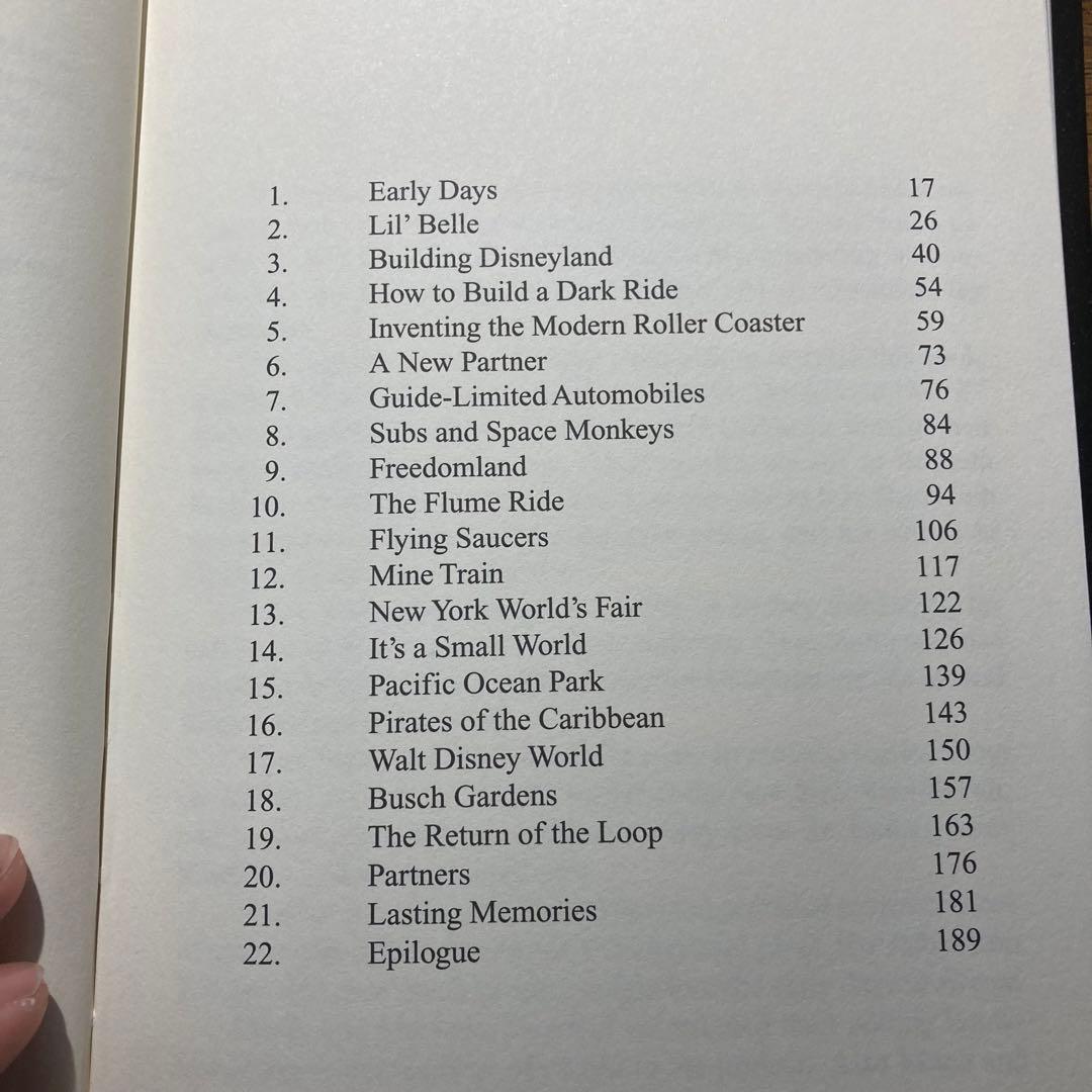 洋書 Roller Coasters Flumes and Flying Saucer