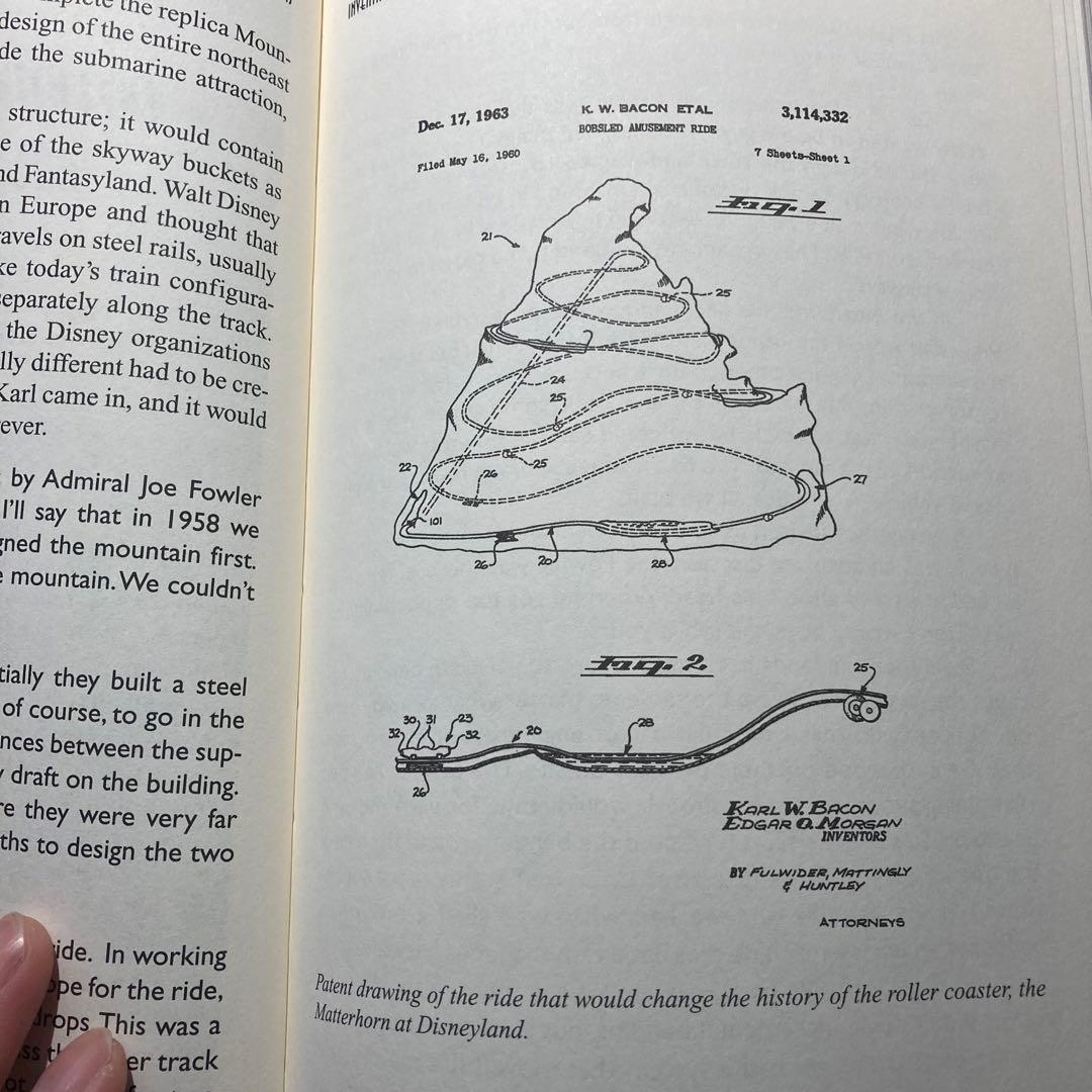 洋書 Roller Coasters Flumes and Flying Saucer