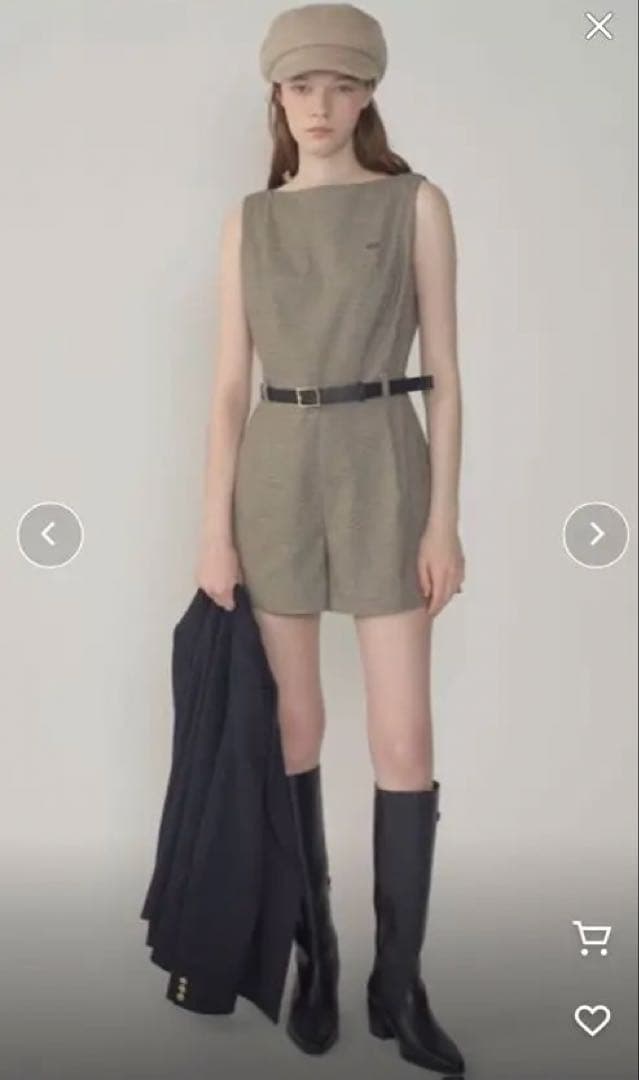 ⭐︎ 【新品未使用】LILY BROWN ベルト付きミニロンパース