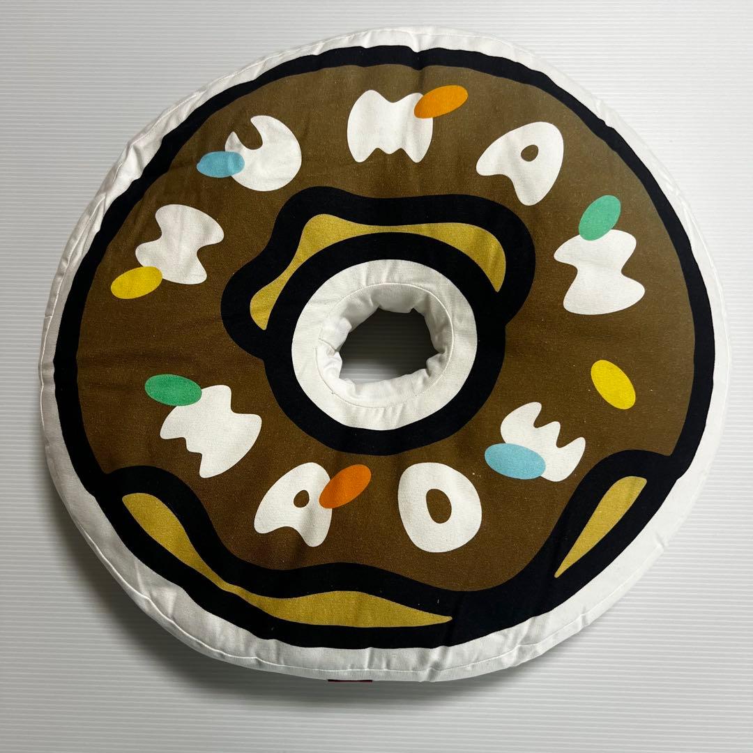 human made ×krispy kreme dougnuts クッション