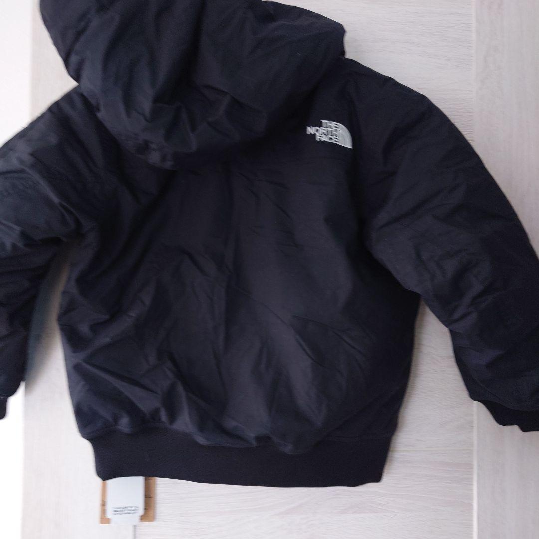 【新品タグ付】スキーウエア　ノースフェイスジャンパー　ボンバージャケット