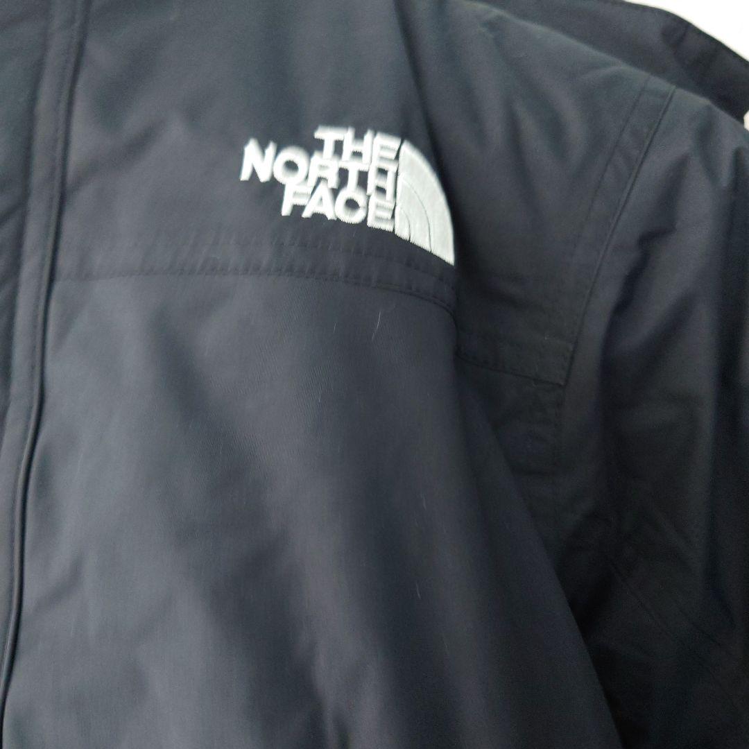【新品タグ付】スキーウエア　ノースフェイスジャンパー　ボンバージャケット