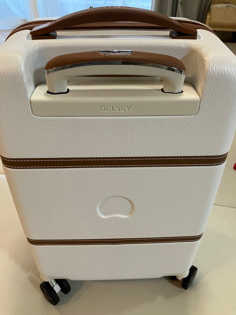 デルセー DELSEY スーツケース