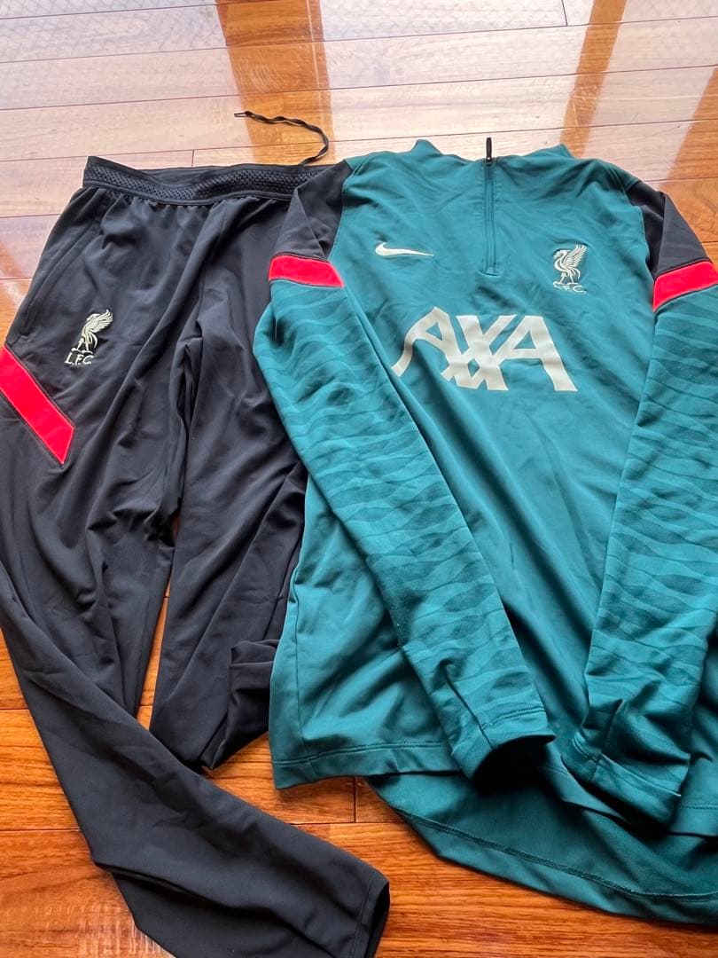 専用　リバプール Nike DRI-FIT ジャージ Mサイズ